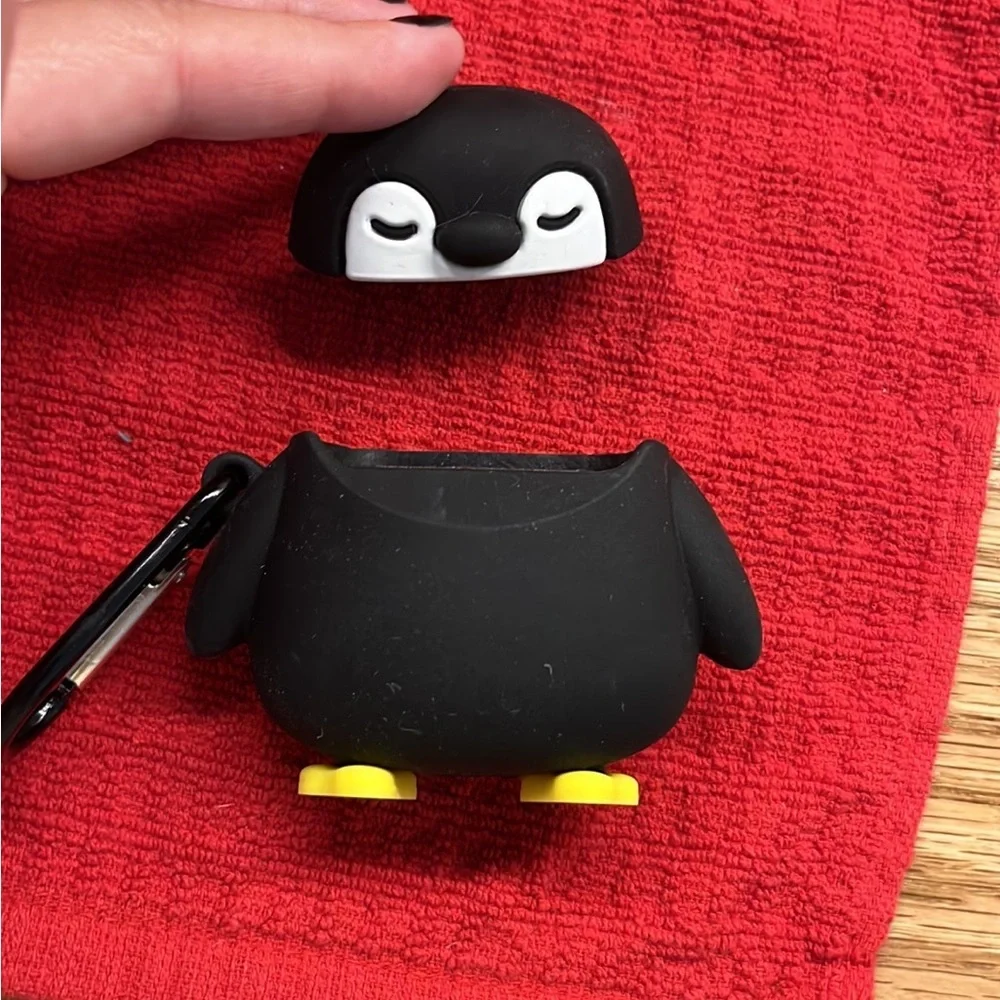 Penguin air pods 1/2 silicone holder